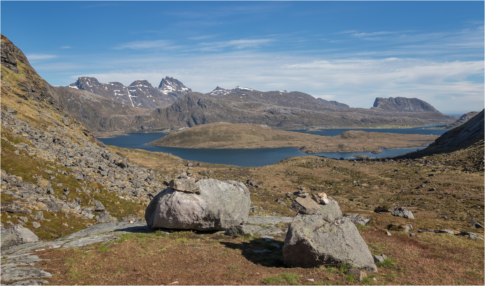 View from the Kvalvika Path