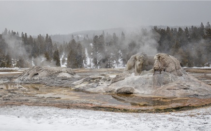 Grotto Geyser Between Eruptions